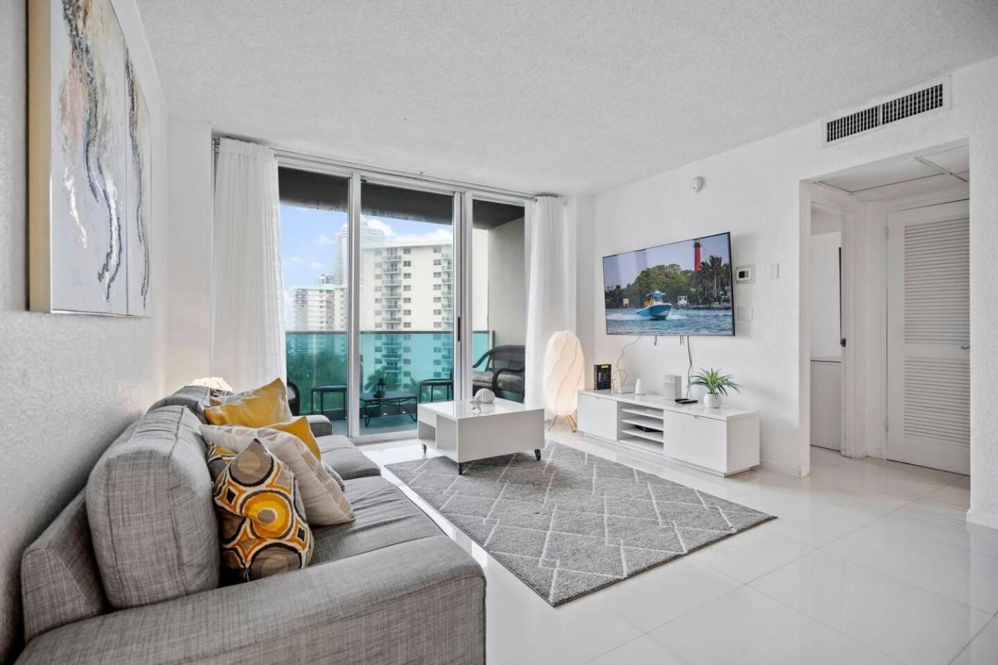 Great Apartment With Beach Access Hollywood Eksteriør bilde